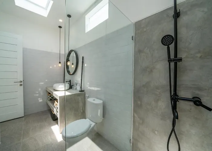 Isyan - 3 Bdr - - Location *