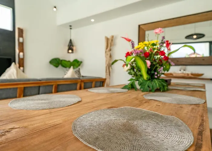 Villa Isyan - 3 Bdr - - Location