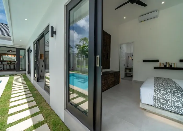 Isyan - 3 Bdr - - Location Canggu