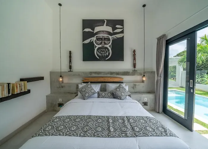 Isyan - 3 Bdr - - Location Canggu