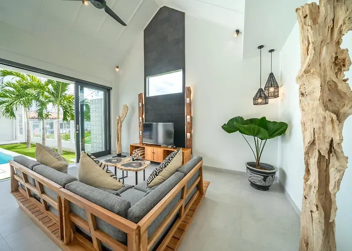 Isyan - 3 Bdr - - Location * Canggu