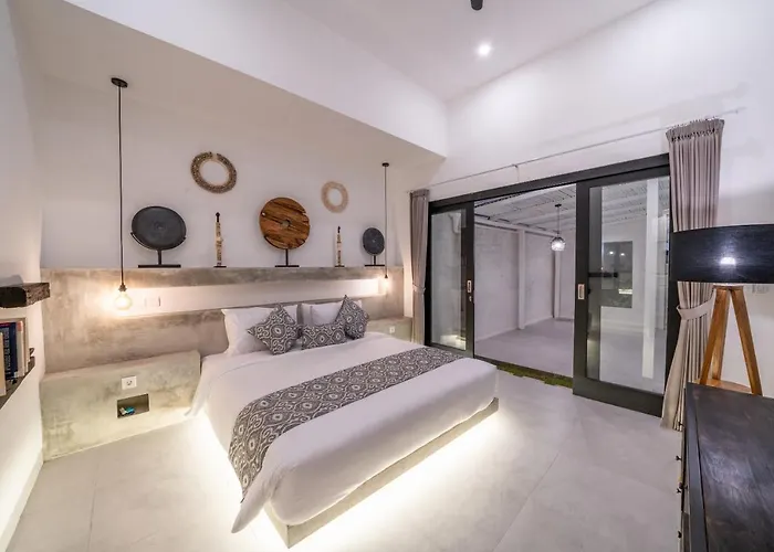 Isyan - 3 Bdr - - Location Villa *